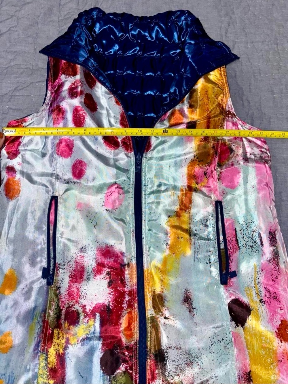 EUC UbU Reversible Colorful Vest - Picture 6 of 6